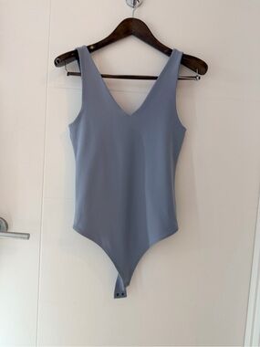 NWOT Soft A&F Abercrombie & Fitch Classic V-Neck One-Piece Light Blue